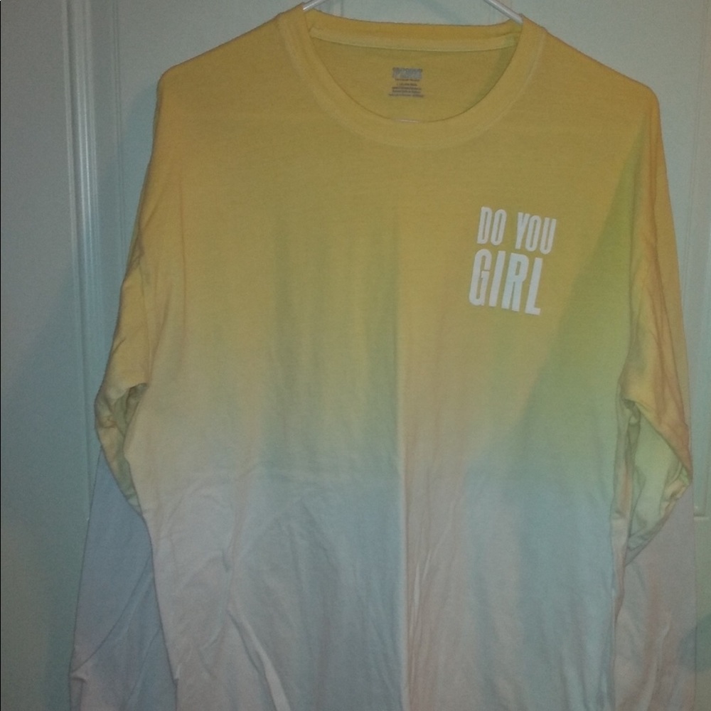 Pink Victoria’s Secret Women's Long Sleeve Logo Tee NWOT